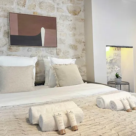 Brand New In Le Marais * Paris